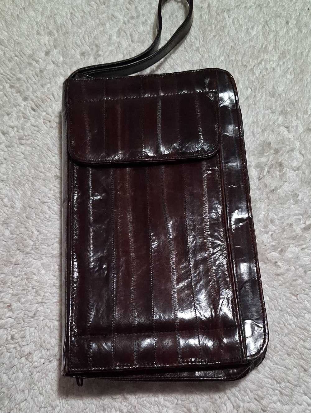 Eelslin Brown Leather Wristlet Organizer